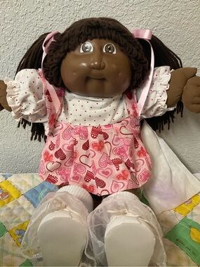 Vintage Cabbage Patch Kid Girl African American Brown Hair Brown Eyes HM#2 1985